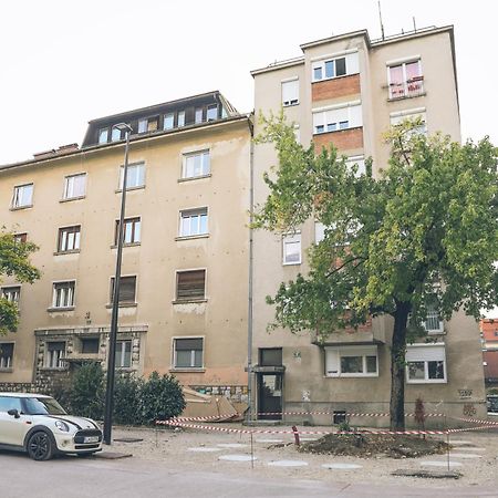 Ella'S Castle View Apartment 卢布尔雅那 外观 照片